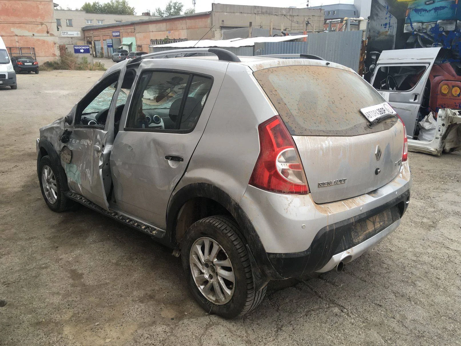 Продажа Renault Sandero Stepway 1.6 (84Hp) (K7M710) FWD MT по запчастям