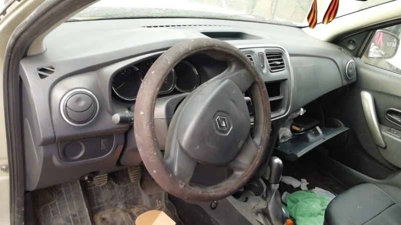 Продажа Renault Logan 1.6 (82Hp) (K7M 812) FWD MT по запчастям