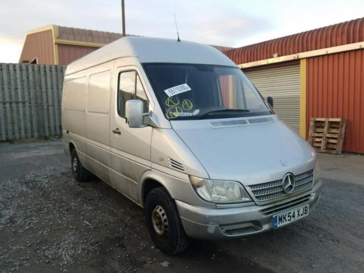 Продажа Mercedes-Benz Sprinter 2.1D (109Hp) (611.981) RWD MT по запчастям