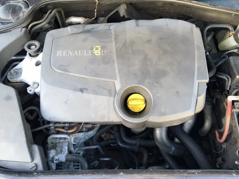 Продажа Renault Megane 1.6 (113Hp) (K4M 760) FWD MT по запчастям
