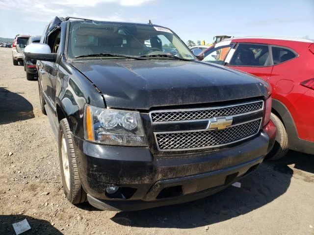 Продажа Chevrolet Suburban 5.3 (320Hp) (LY5) 4WD AT по запчастям