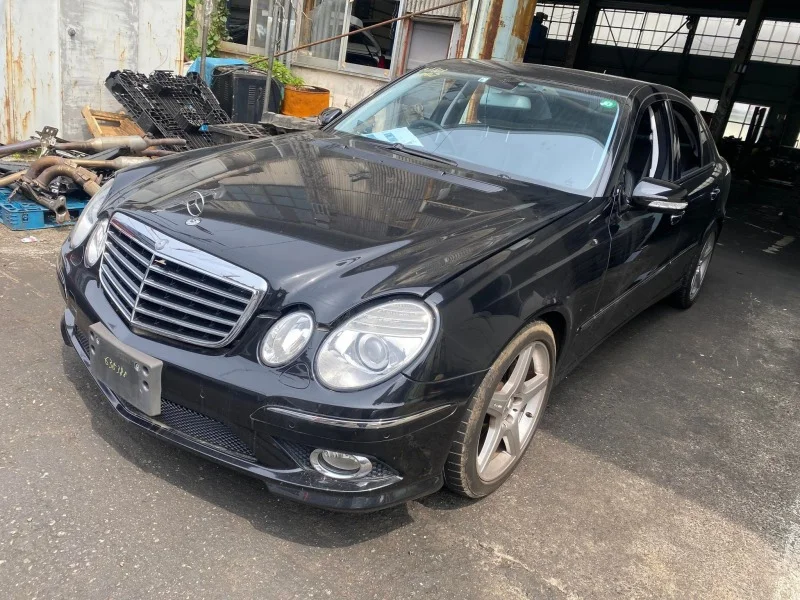 Продажа Mercedes-Benz E class 3.5 (272Hp) (272.964) RWD AT по запчастям