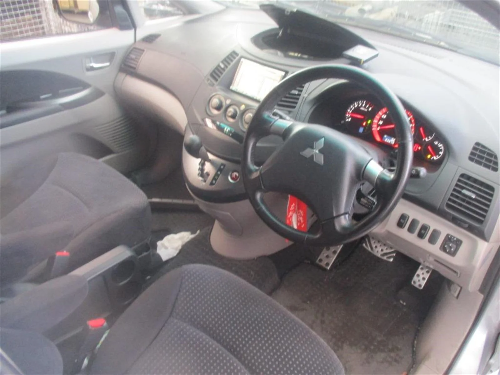 Продажа Mitsubishi Grandis 2.4 (165Hp) (4G69) 4WD AT по запчастям