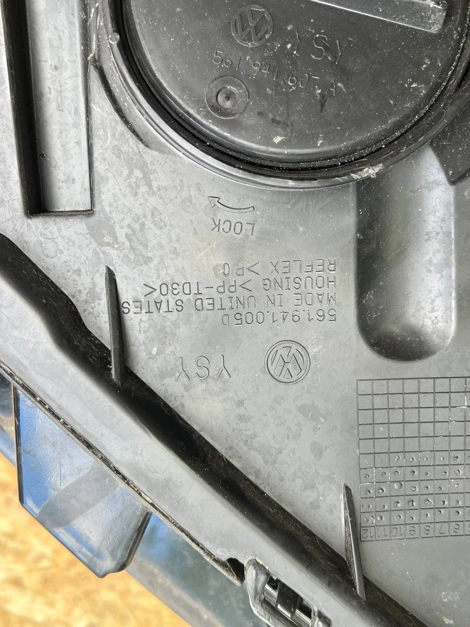 Фара левая Volkswagen Passat 362 (B7) 2010-2014 Volkswagen Passat (B7) 2010-2014 Volkswagen Passat Variant (B7) 2010-2014