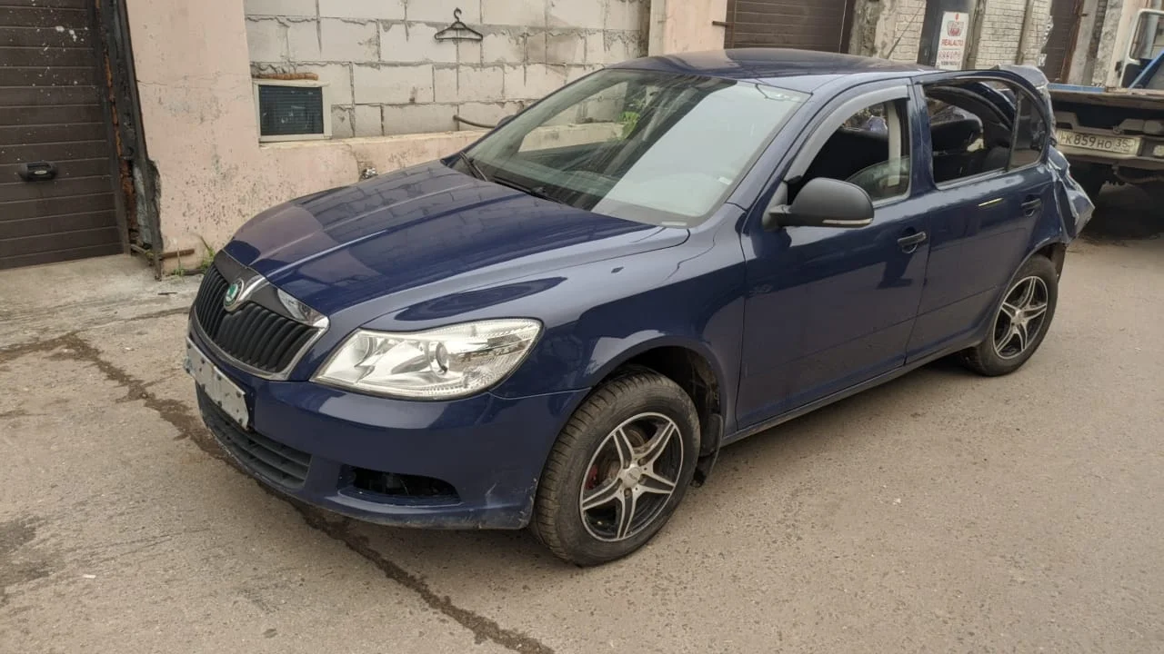 Продажа Skoda Octavia 1.6 (102Hp) (BSE) FWD MT по запчастям