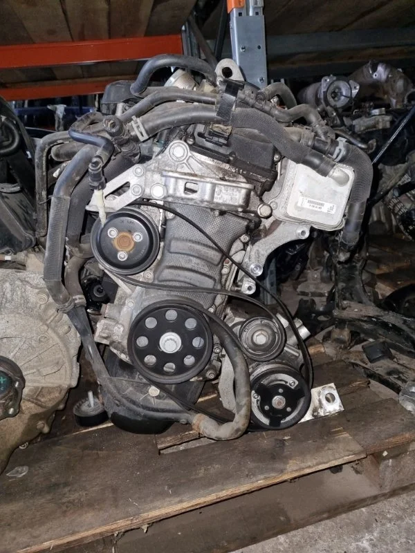 Двигатель cbz Volkswagen Polo 5 2012 6R1