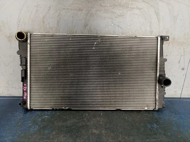 Радиатор охлаждения BMW 1 F20