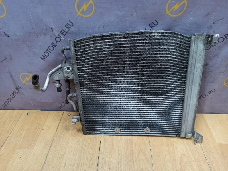 Радиатор кондиционера Opel Astra H Z14XEP