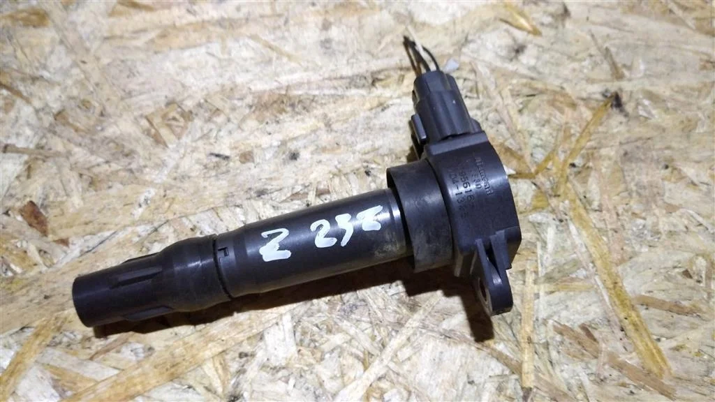 Б.у. катушка зажигания MITSUBISHI COLT Z20 MITSUBISHI COLT Z20