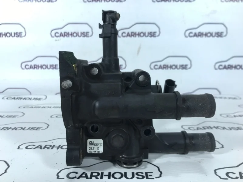 Корпус термостата Chevrolet Cruze 1.8 F18D4 2015