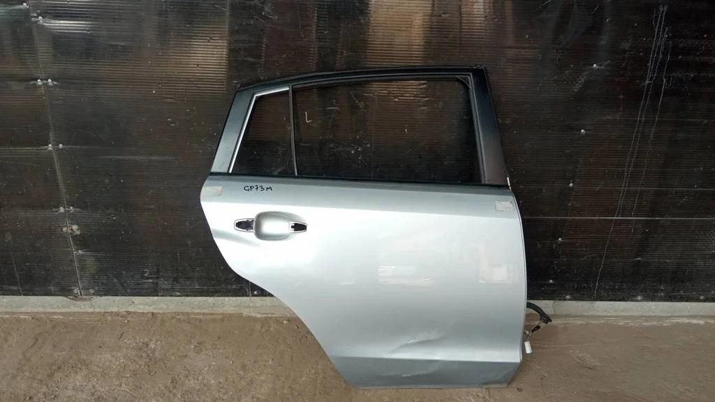 Б.у. дверь SUBARU XV G33 SUBARU XV G33