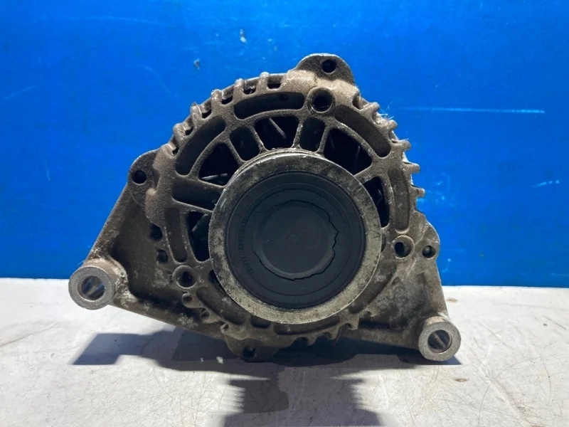 Генератор Opel Astra J 2009-2016 13581885 1.4 A14XER