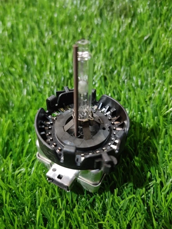 Лампа ксеноновая BMW 520D E60