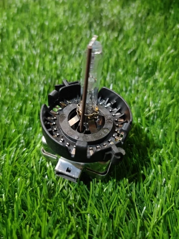 Лампа ксеноновая BMW 520D E60