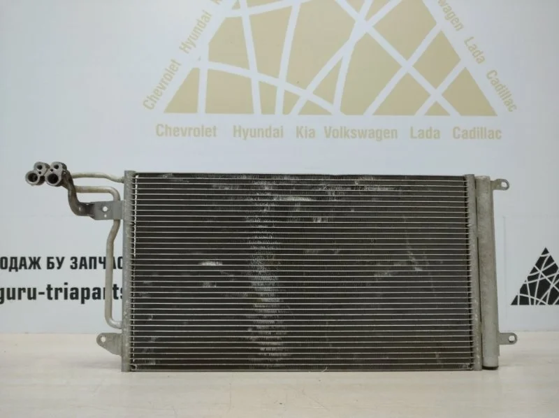 Радиатор кондиционера Volkswagen Polo 2014-2020 5 612 Рестайлинг