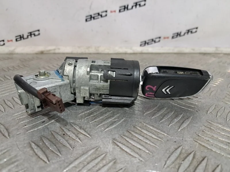 Стартовый комплект ЭБУ Citroen C4 2011 9676643580 B7 1.6