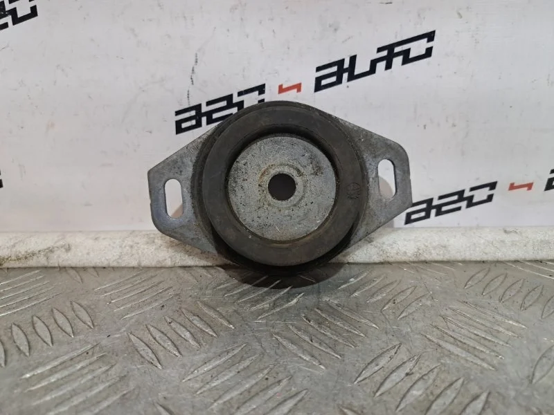 Опора АКПП Peugeot 3008 2011 184468 1 1.6