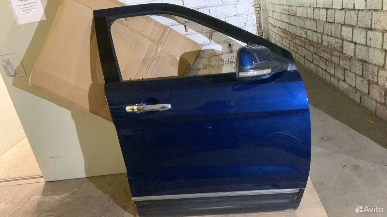 Дверь передняя правая синяя форд эксплорер v