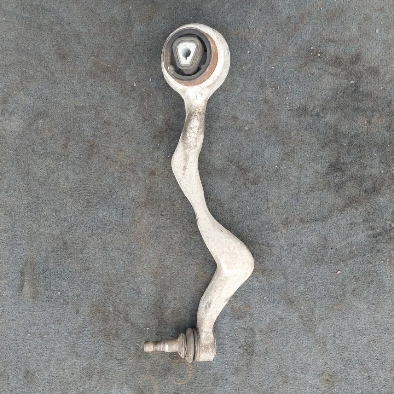 Рычаг подвески BMW E90