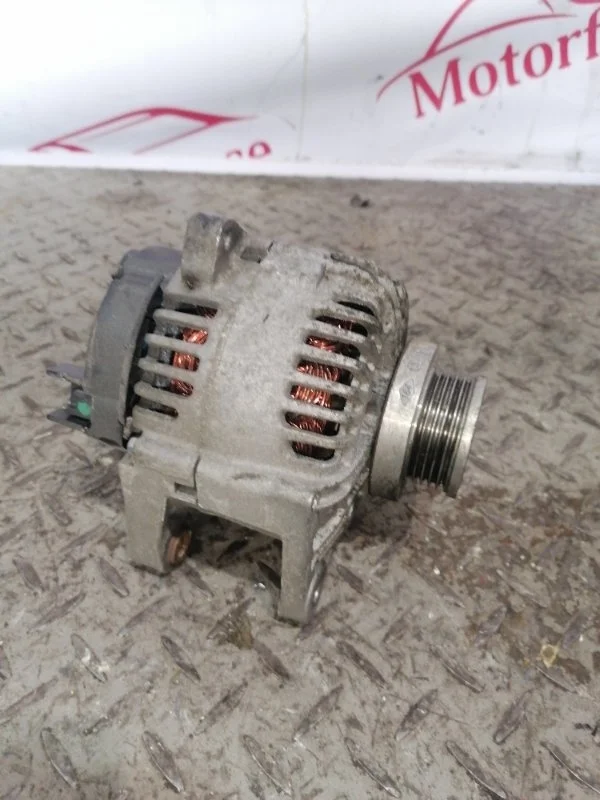Генератор Renault Megane 2002-2005 8200100907 2 K4M 1.6 16V