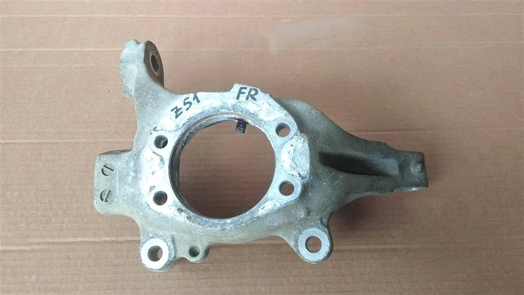 Б.у. кулак поворотный NISSAN MURANO Z51 NISSAN MURANO Z51