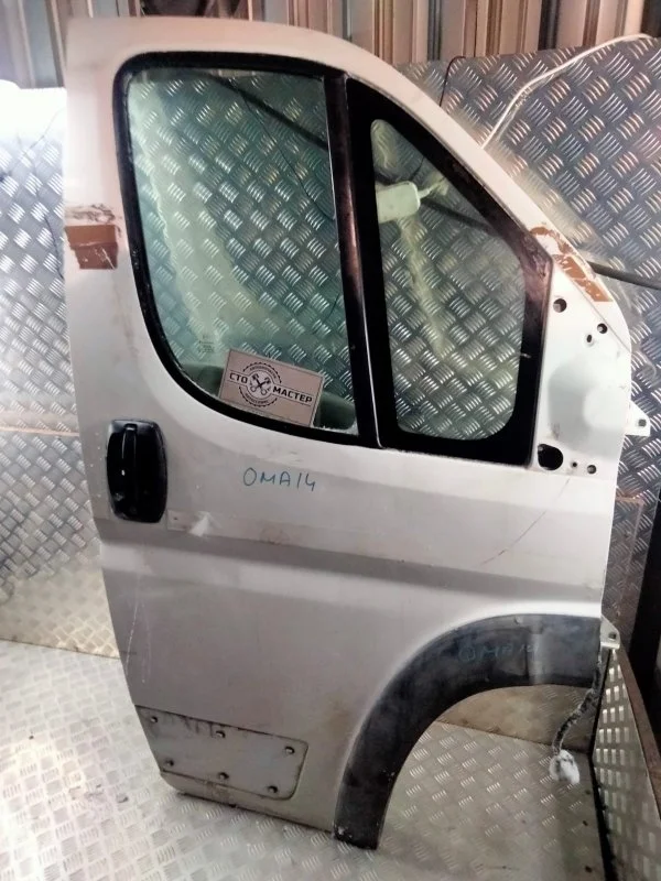 Дверь передняя правая Fiat Ducato