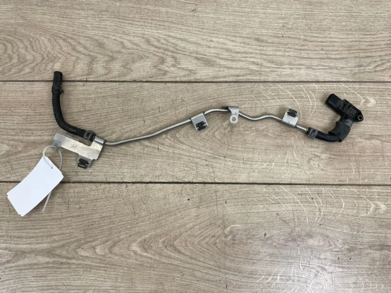 Управляющая магистраль датчиком перепада давления VW Touareg 2 2010-2018 7P