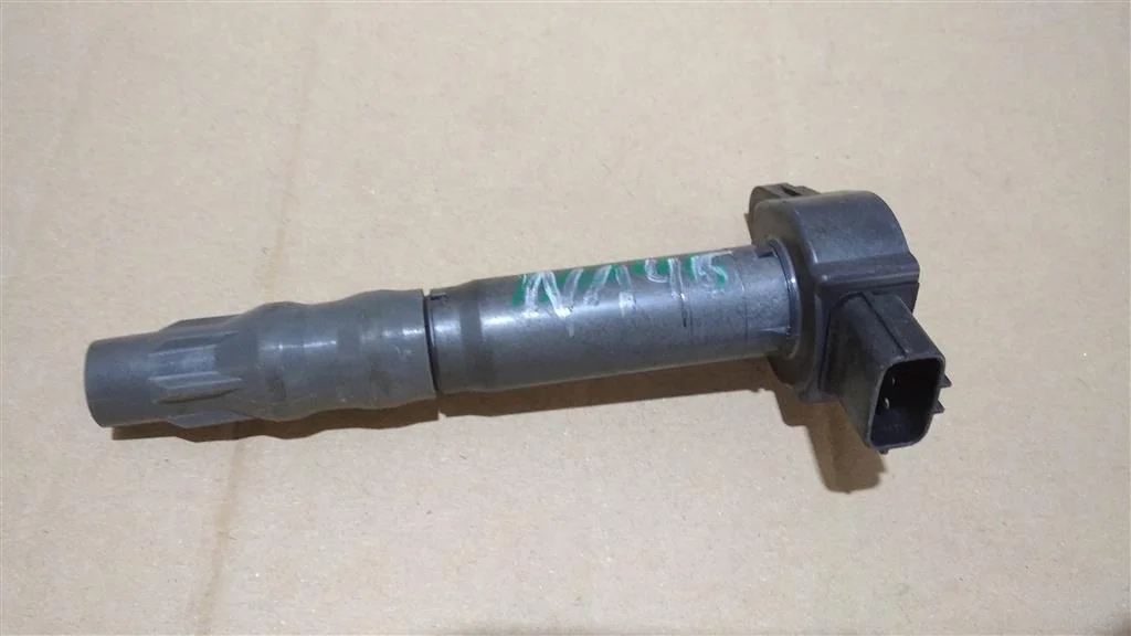 Б.у. катушка зажигания MITSUBISHI GRANDIS NA4W MITSUBISHI GRANDIS NA4W