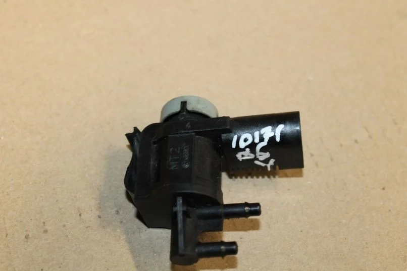 Клапан электромагнитный для Volkswagen Passat B6 2005-2010