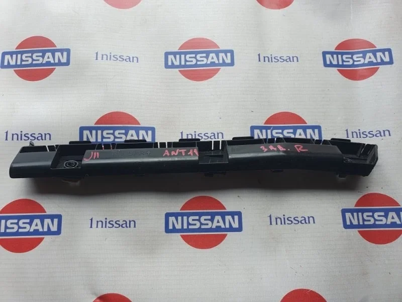 Кронштейн бампера заднего Nissan Qashqai 2014 852204EA0A J11 HRA2, задний правый