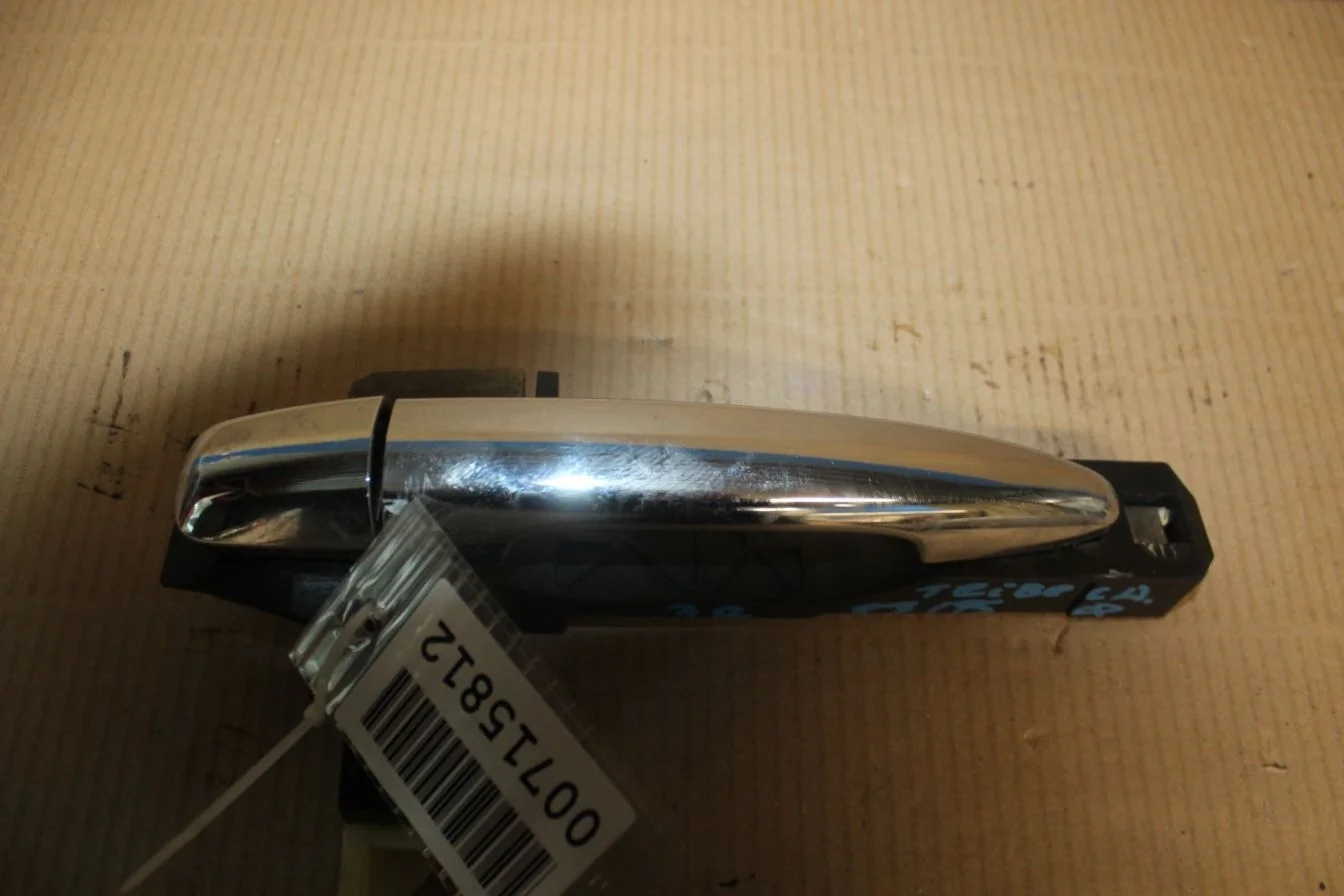 Ручка двери нaружная задняя правая для Subaru Tribeca B9 2005-2014
