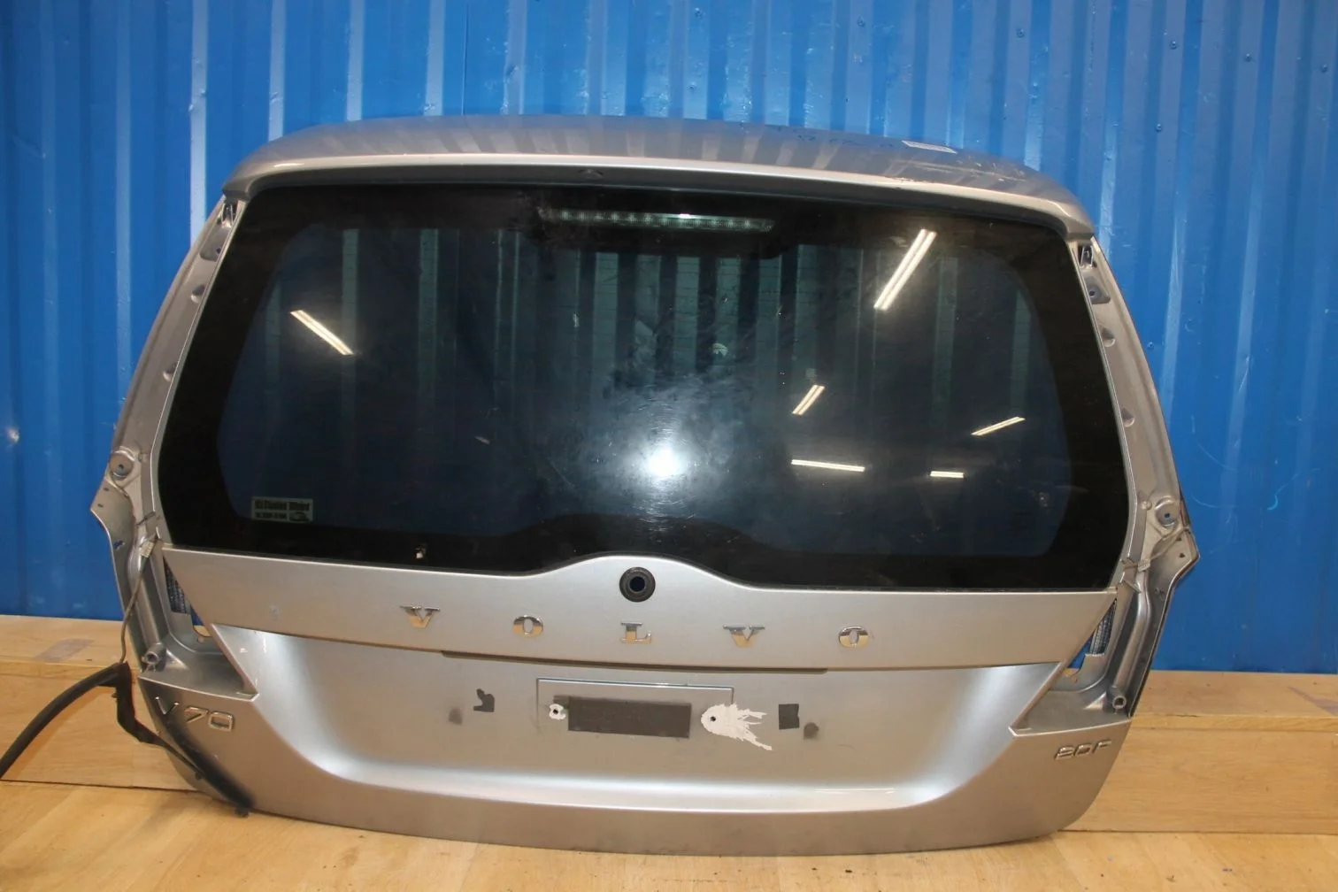 дверь багажника со стеклом для Volvo XC70 Cross Country 2007-2016