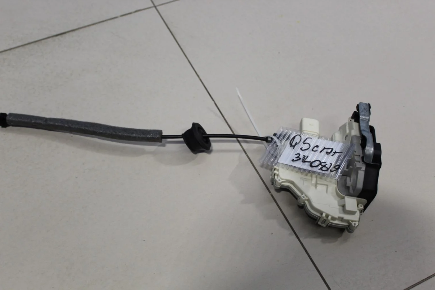 Замок двери задней правой для Audi Q5 FY 2017-