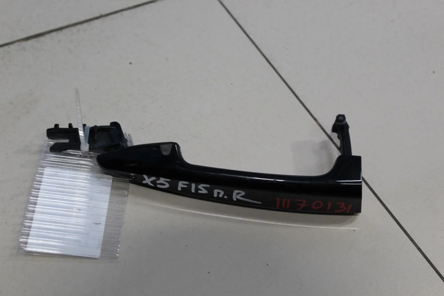 Ручка двери нaружная правая передняя для BMW X5 F15 2013-2018