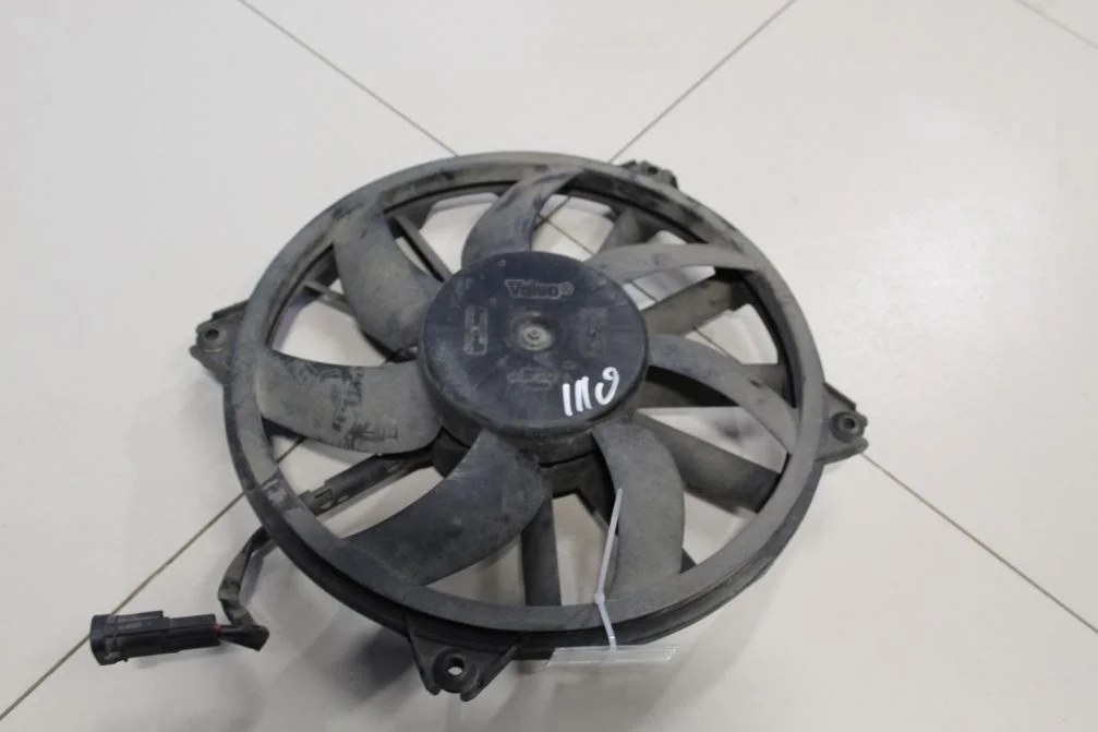Крыльчатка вентилятора радиатора для Peugeot 3008 2009-2016