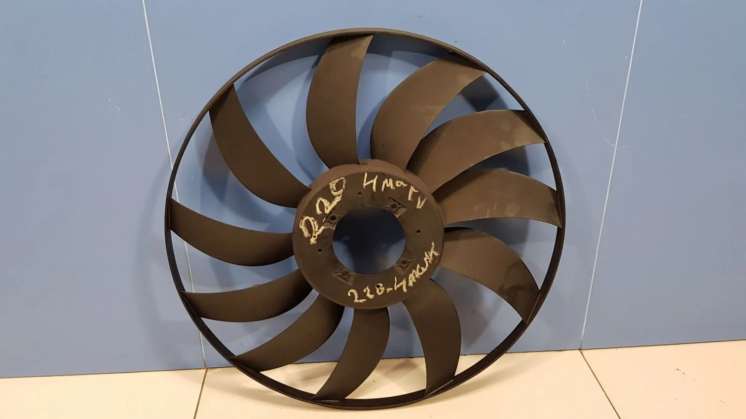 Крыльчатка вентилятора радиатора для Volkswagen Touran 2003-2010