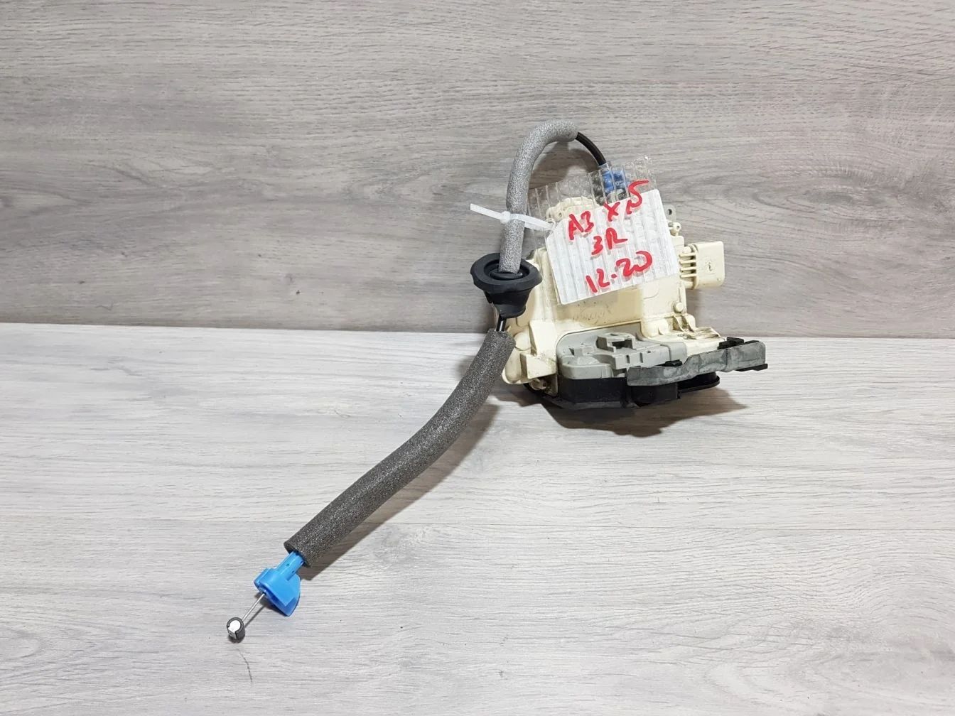Замок двери задней правой для Audi A3 8V 2012-2020