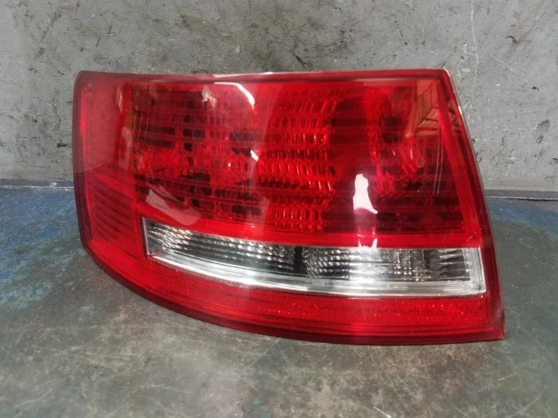 Фонарь Audi A6 C6