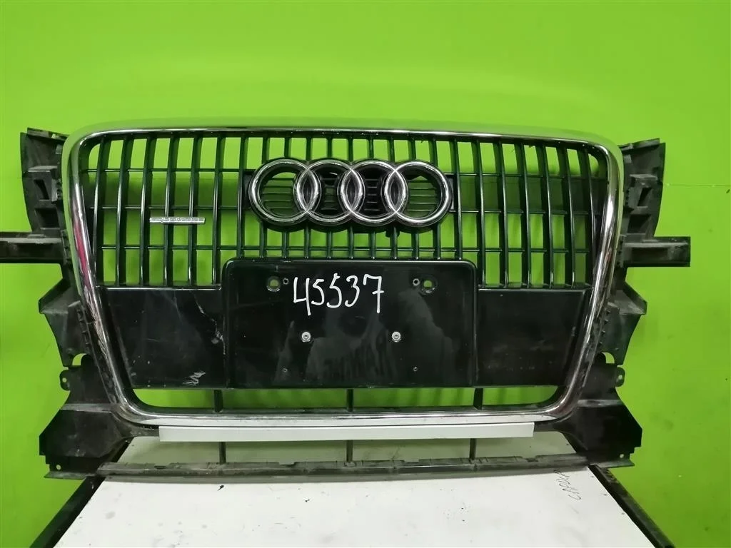 Решетка радиатора Ауди Ку5 Audi Q5 2009-2012