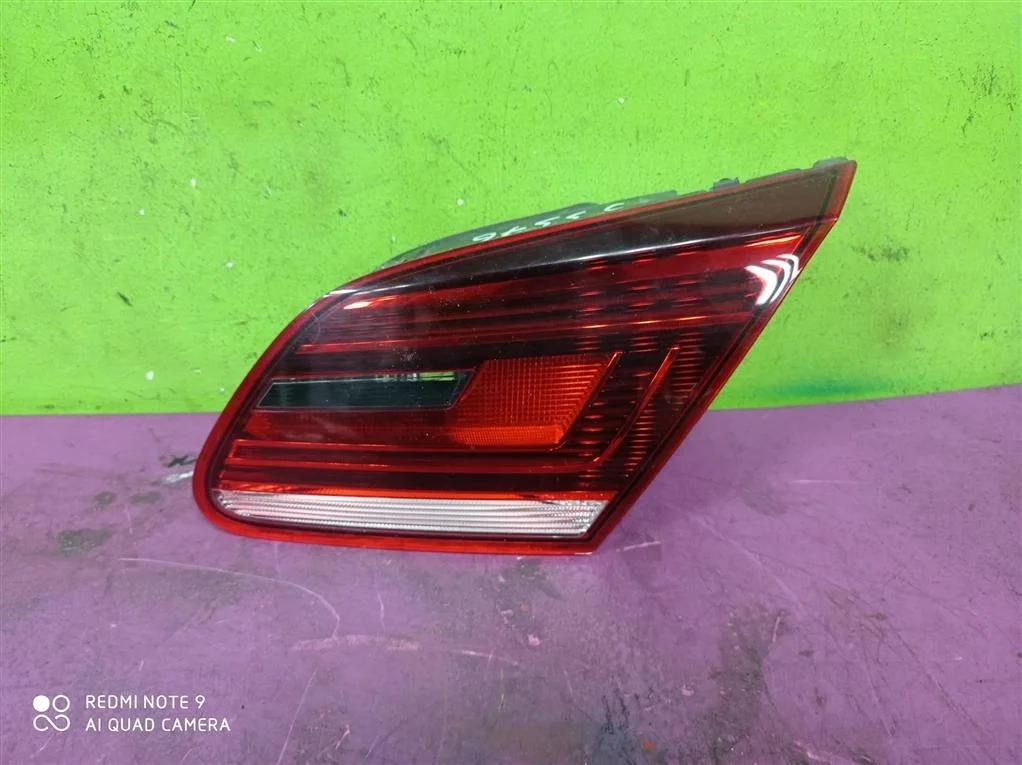 Фонарь правый VW Passat CC 2012-2017 3C8945308R