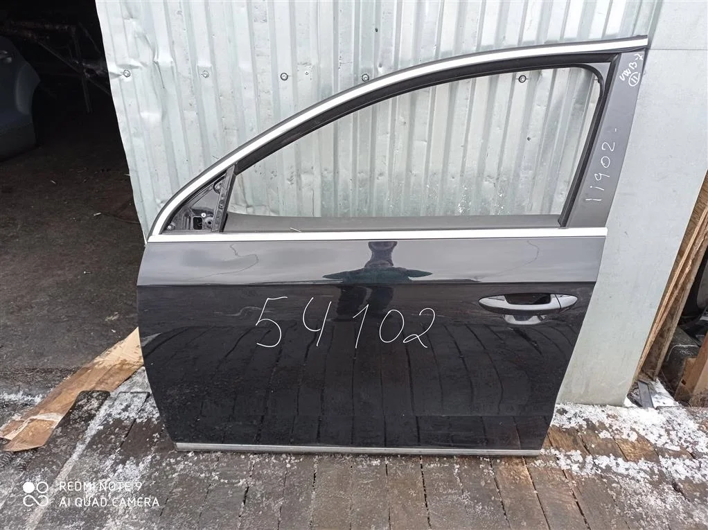 Дверь передняя левая сборе VW Passat B7 2011-2015