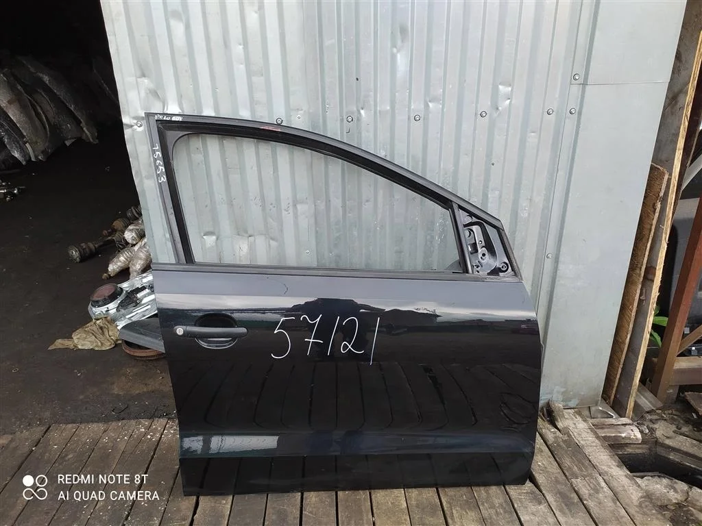 Дверь передняя правая VW Polo 5 Хетчбек 2010-2019