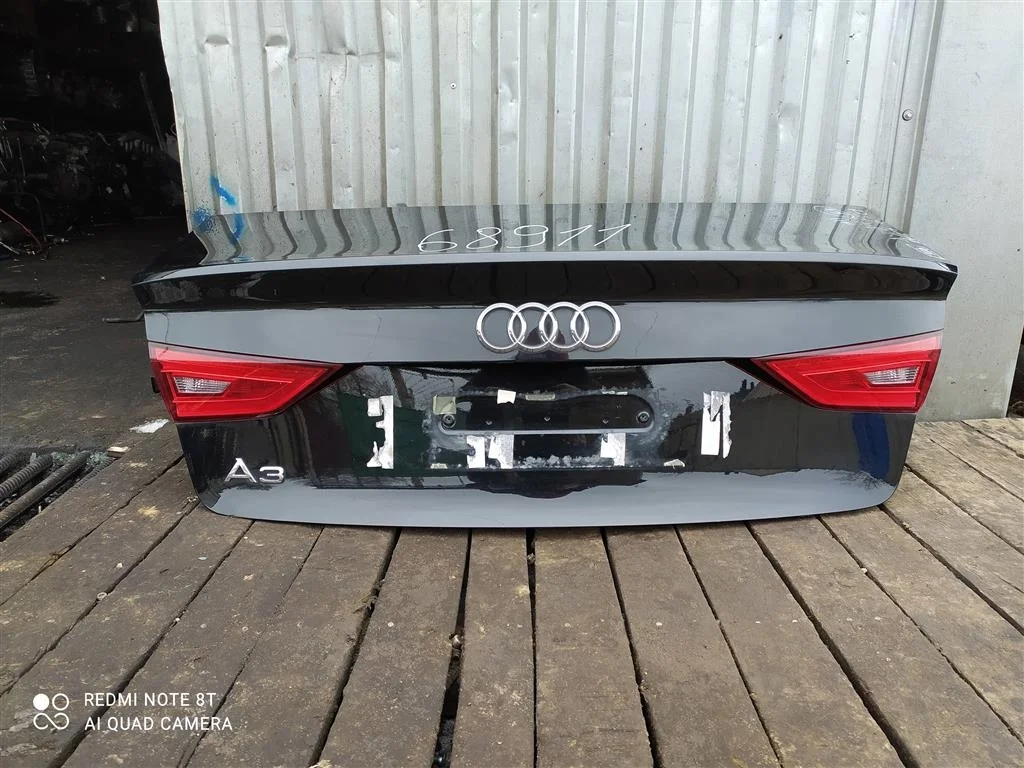 Крышка багажника Audi A3 2013-2020 8V5827025F