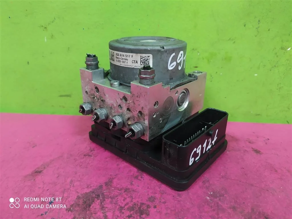 Блок АБС ABS Audi A3 8V Golf 7 Passat B8 SuperB 3