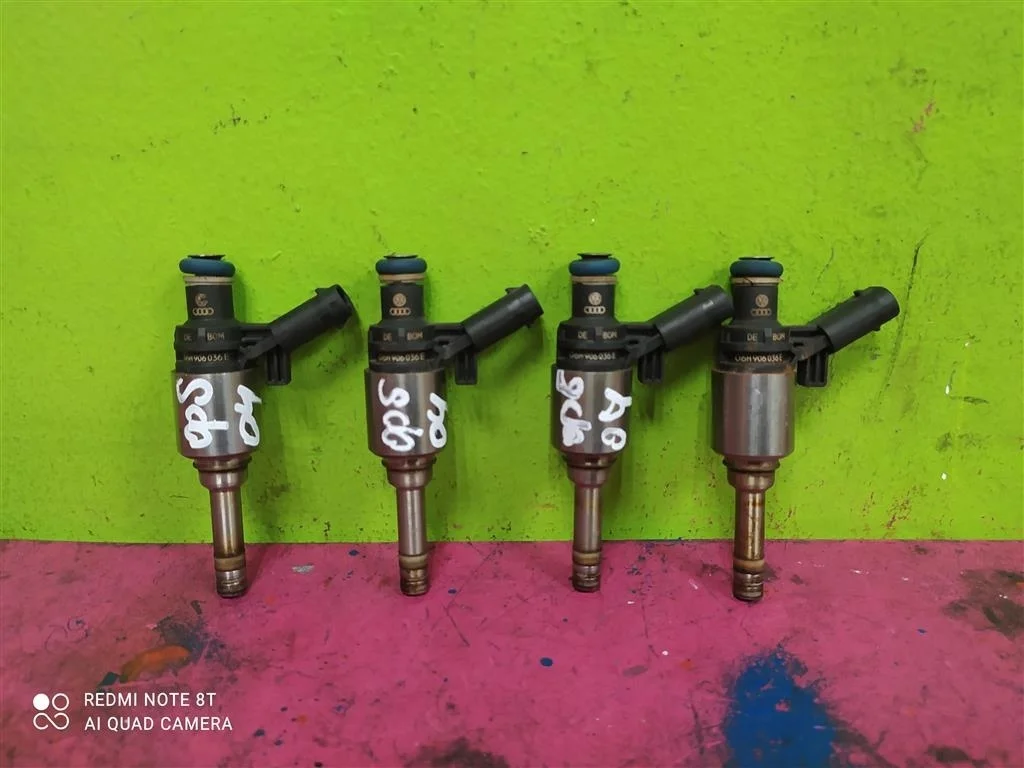 Форсунка Audi A6 C7 A8 Q5 2,0 CDNA CDNC 06H906036E