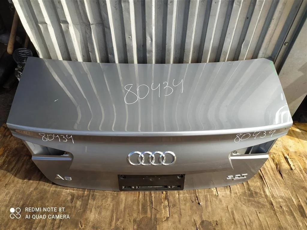 Крышка багажника Audi A6 C7 2011-2019 4G5827023C