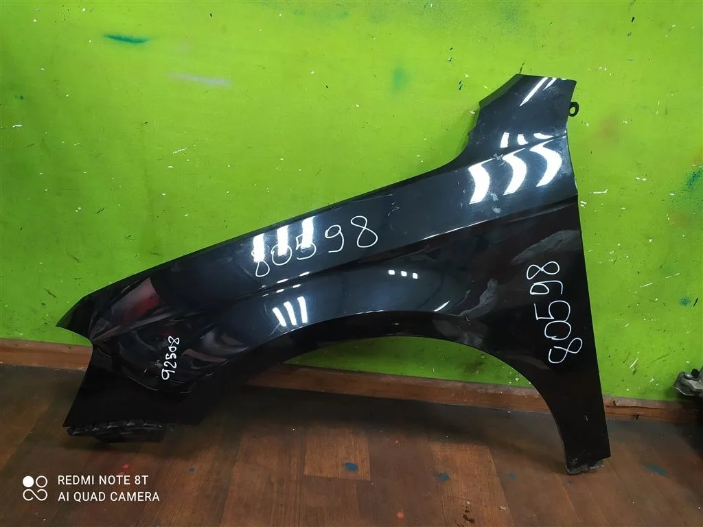 Крыло переднее левое Passat B7 2011- 3AA821021B