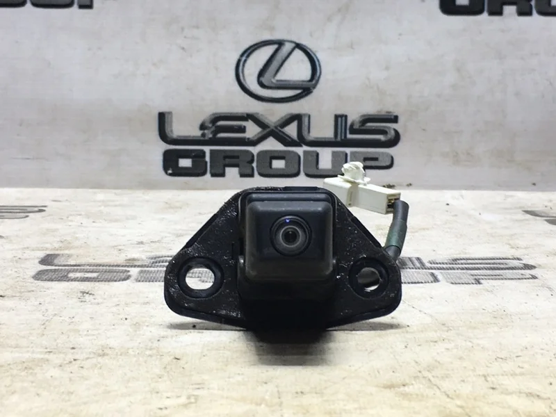 Камера заднего вида задняя Lexus Ls460 USF40
