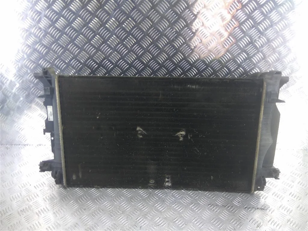 Радиатор охлаждения ДВС (Основной двигателя)  Мер