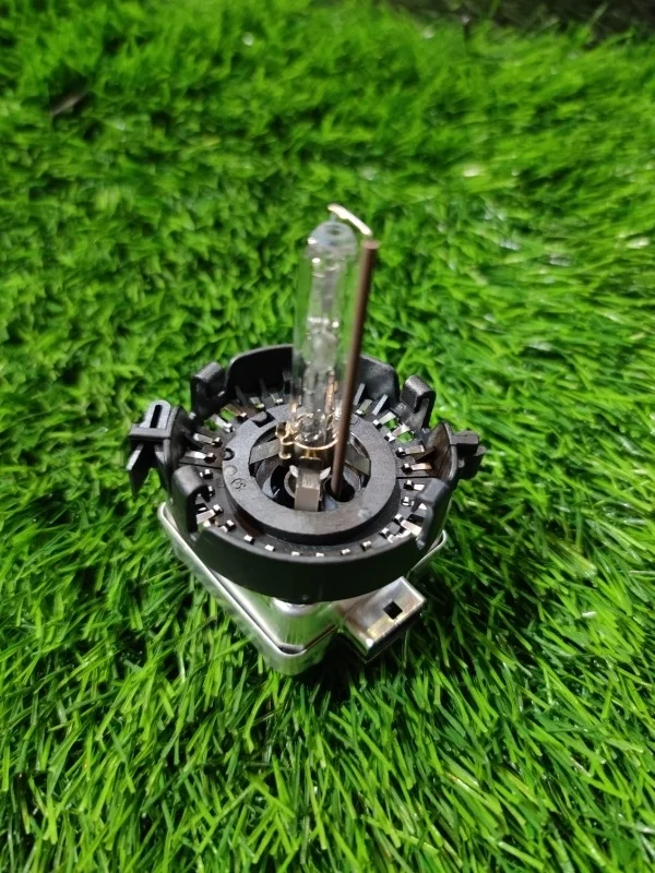 Лампа ксеноновая BMW 520i F10